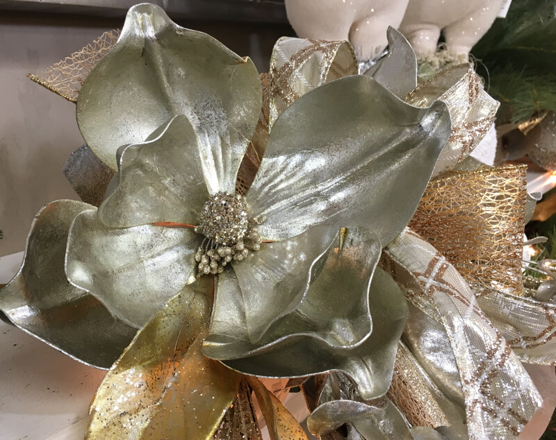 Online Holiday Mantel course is Available - by Debbie Futhey Memories of Home